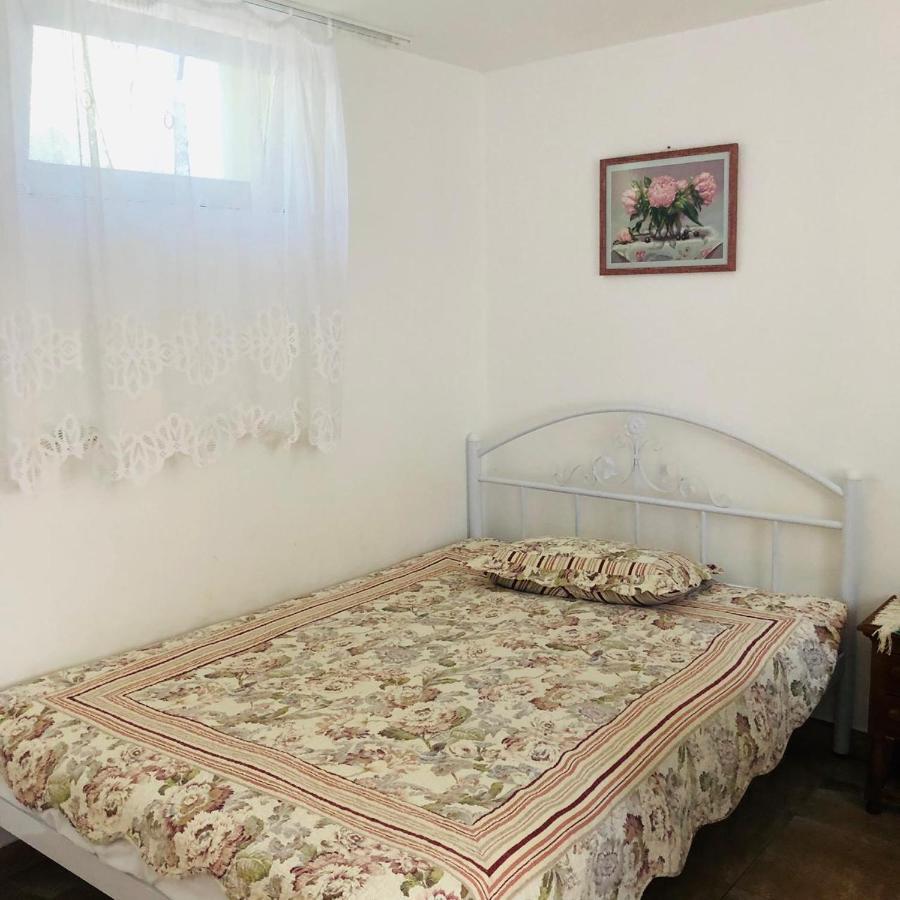 Студия С Двориком В Отраде Odesa Exterior foto