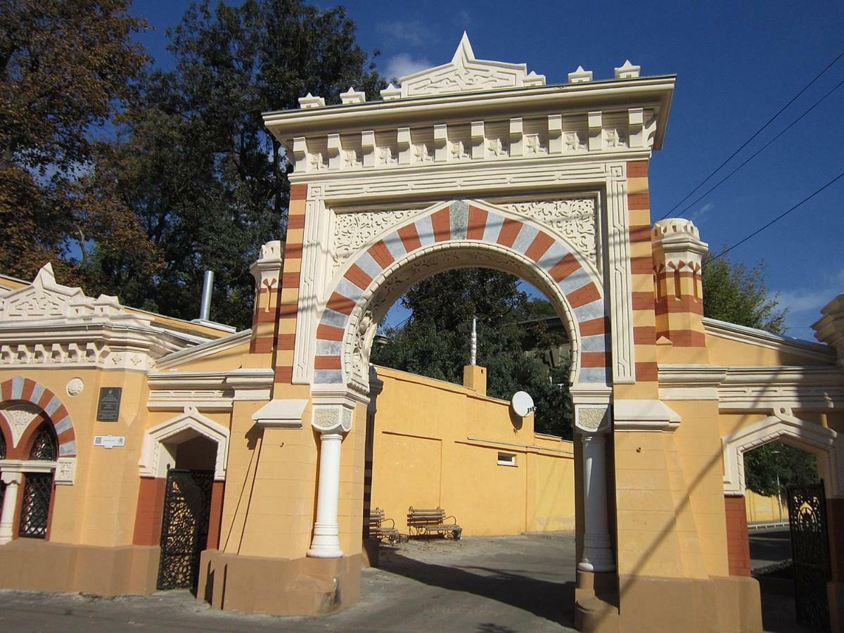 Студия С Двориком В Отраде Odesa Exterior foto